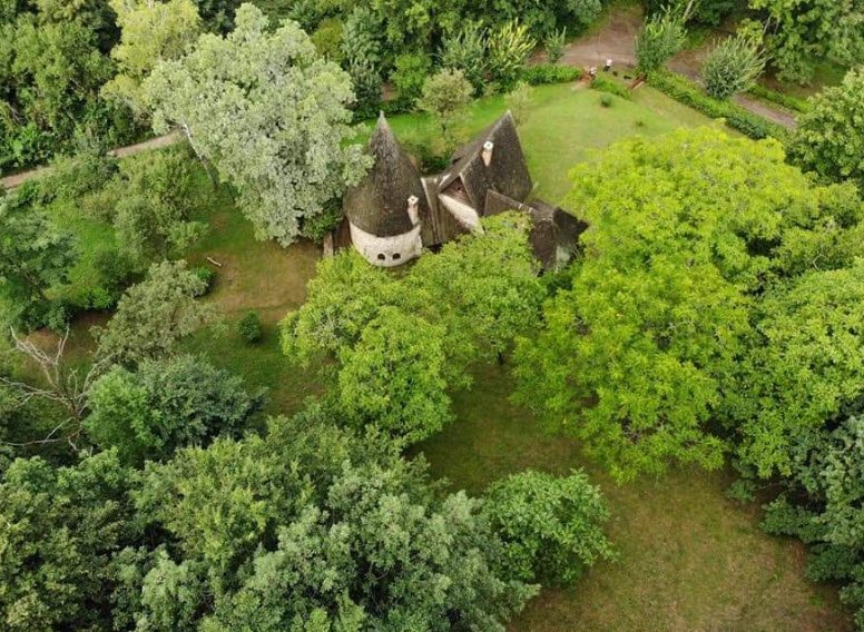 Cetatea Corbului, Romania, Romania
